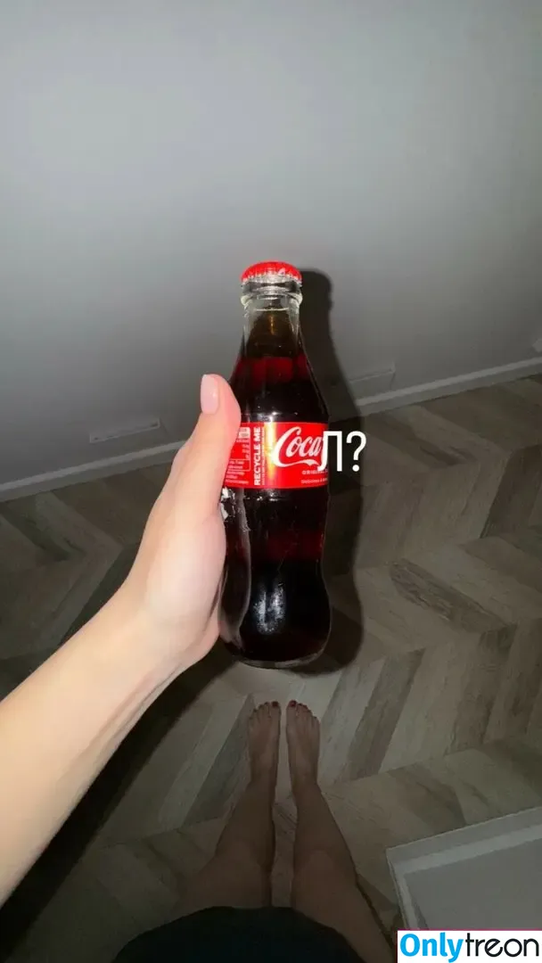 influesii753 голая photo #0032 (influesii)