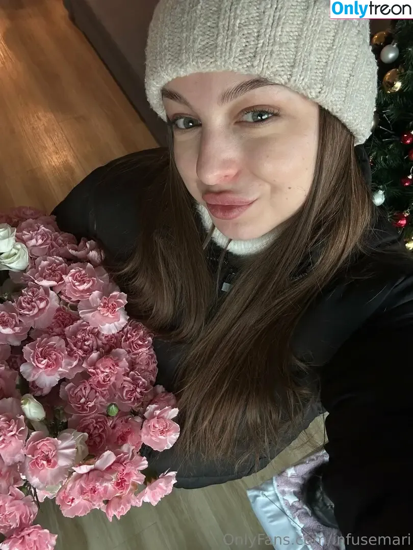 infusemari nude photo #0018 (infuseinfluencer)