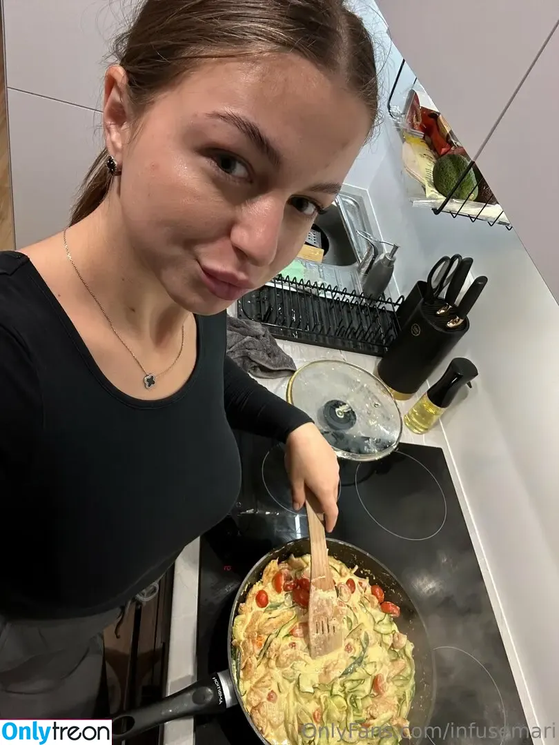 infusemari голая photo #0092 (infuseinfluencer)