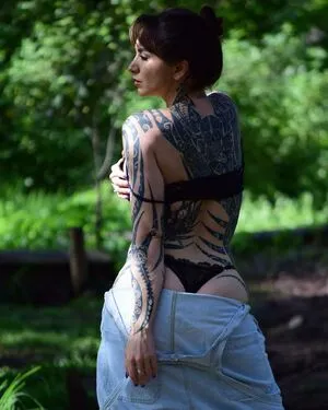 Ingrid Brans / ingridbrans_fans nude photo #0039