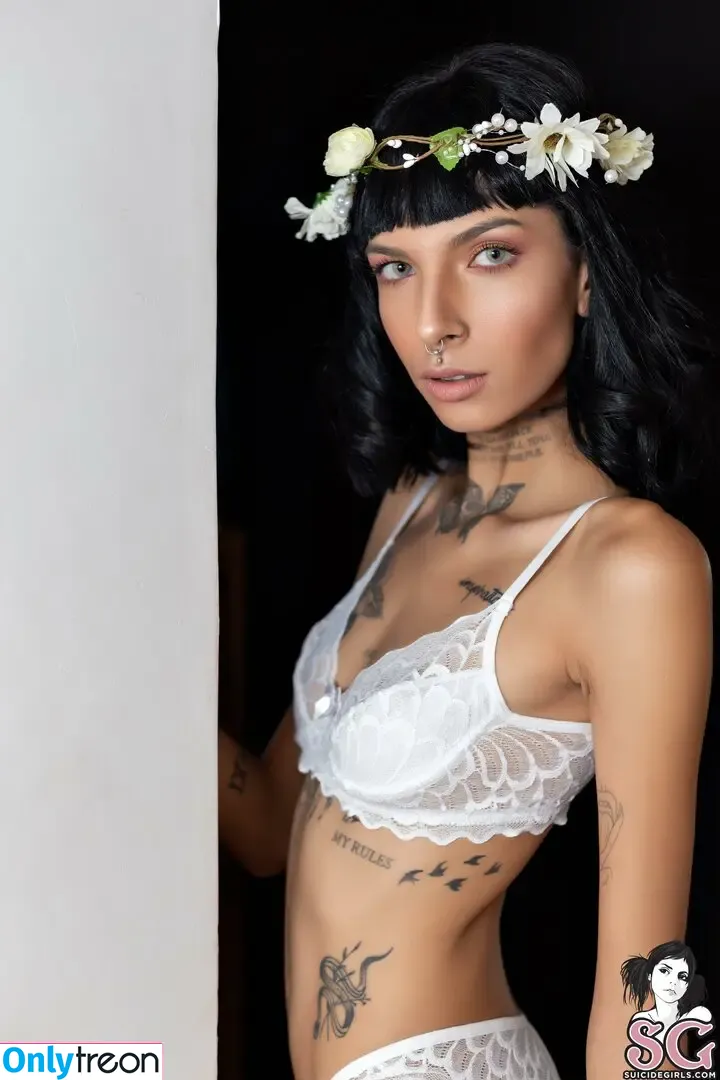 Ingridsousa nude photo #0003 (Lilskinny / ingridsousa__)
