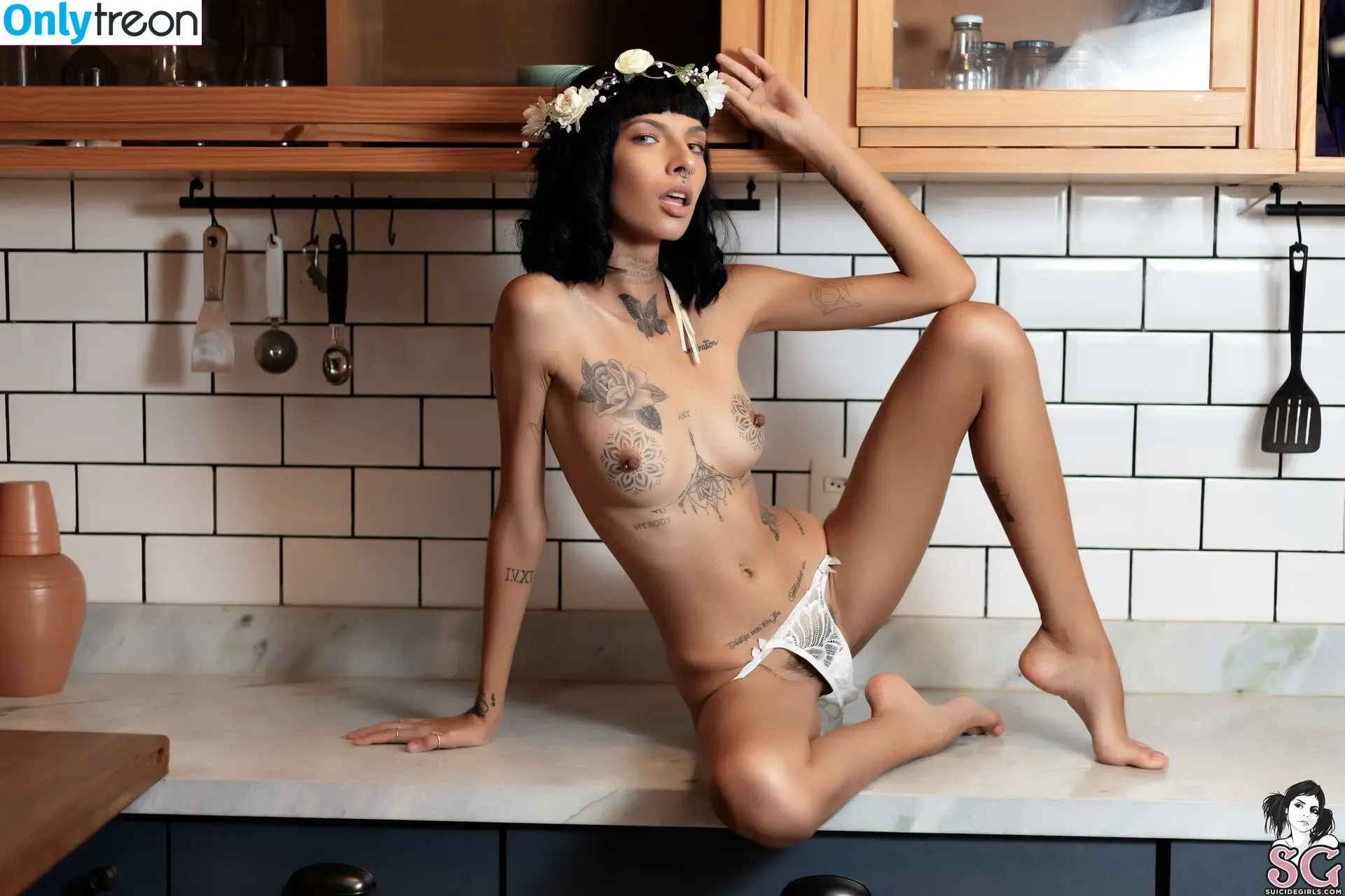 Ingridsousa nude photo #0030 (Lilskinny / ingridsousa__)