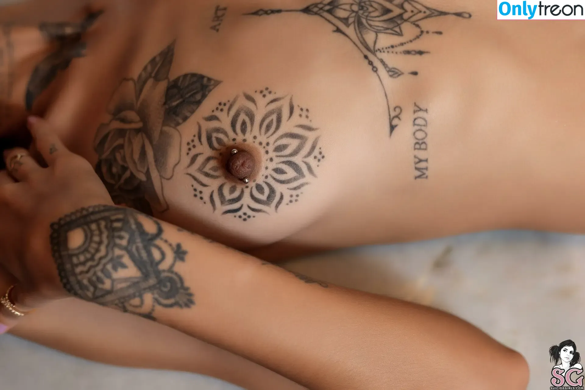 Ingridsousa nude photo #0036 (Lilskinny / ingridsousa__)
