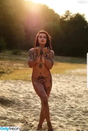 inked_alyssa / alyssa.assassina nude photo #0006