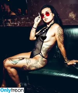 inked_alyssa / alyssa.assassina nude photo #0049