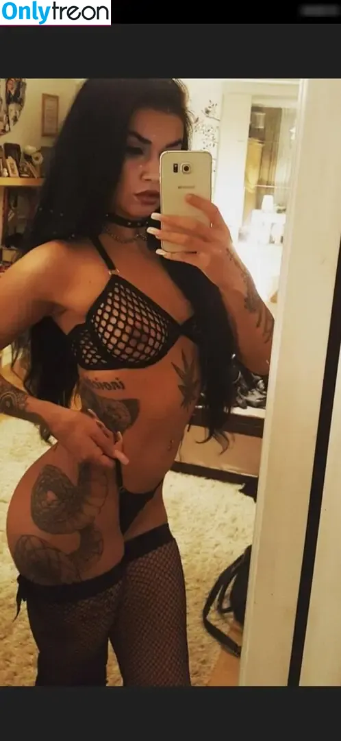 inked_alyssa nude photo #0066 (alyssa.assassina)