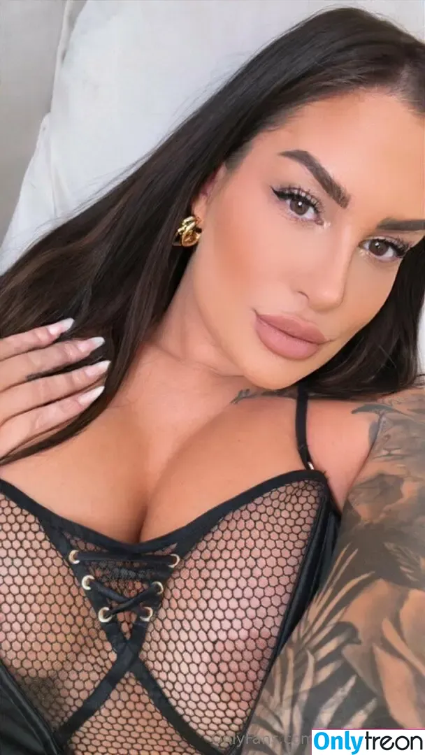 inkedbitchhh nude photo #0088 (inked420witch)