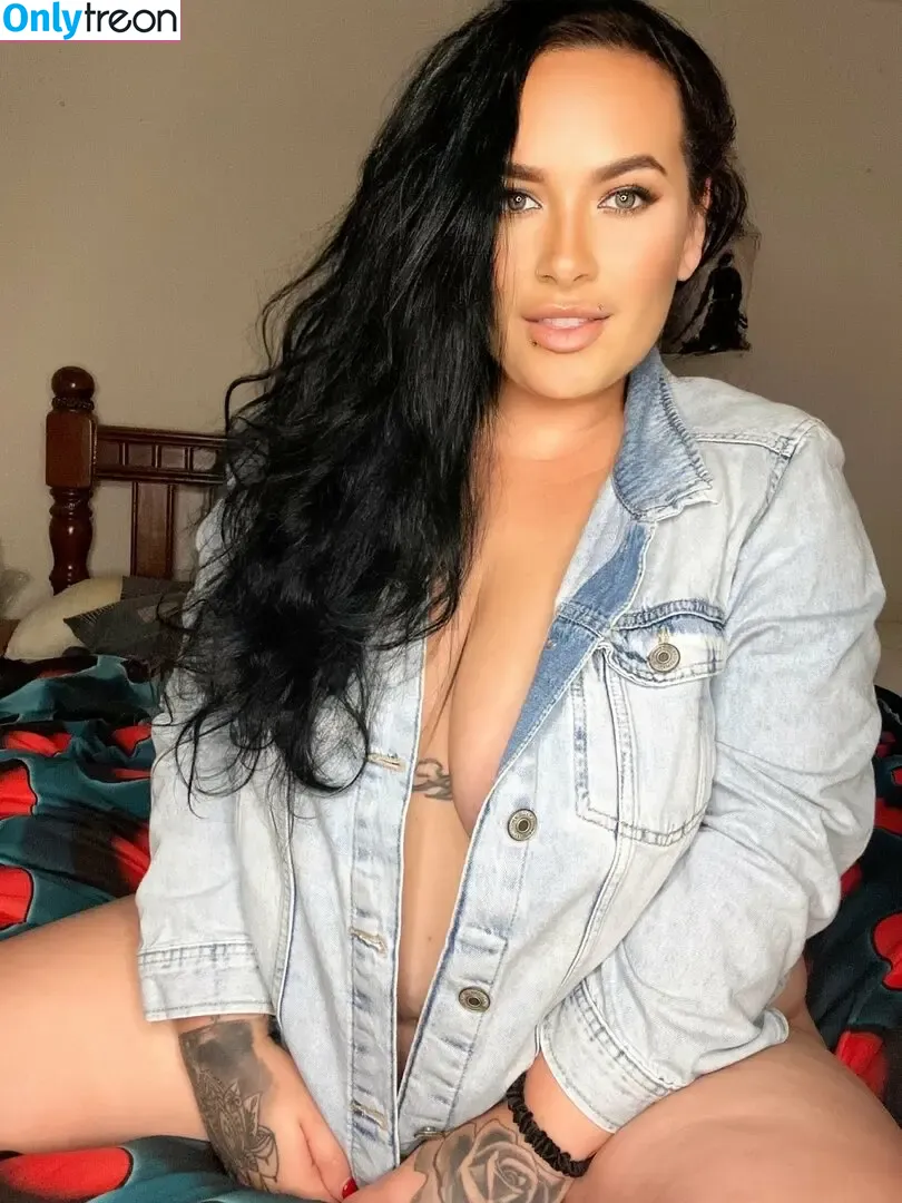 inkedivy_x nude photo #0014 (justyouraveragemum_x)