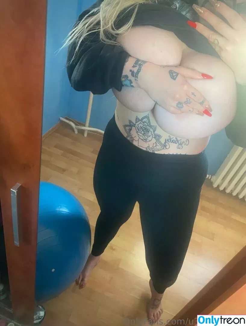 inkedprincess90 голая photo #0013 (inked_kika)