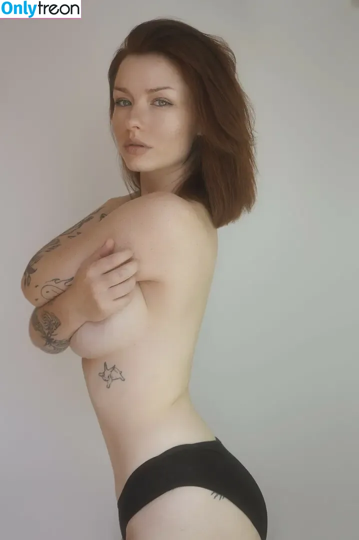innervus nude photo #4879 (Instagram)