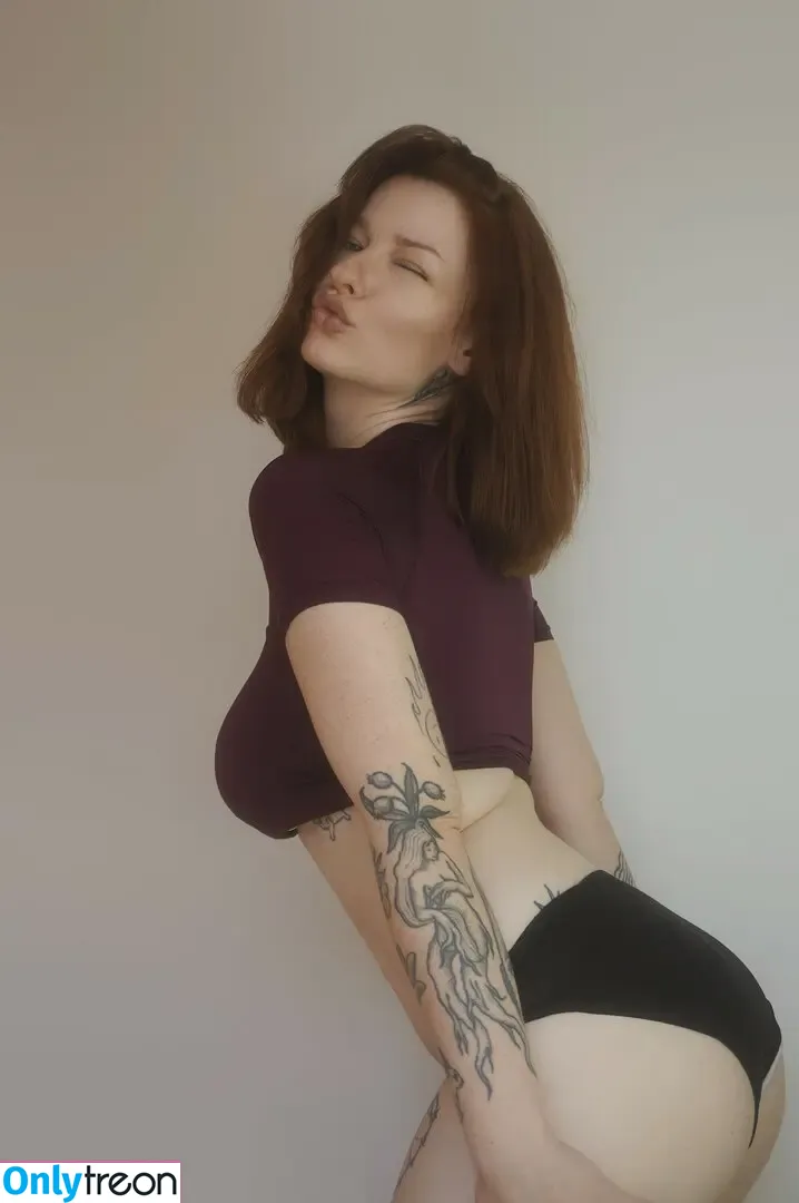 innervus голая photo #4904 (Instagram)