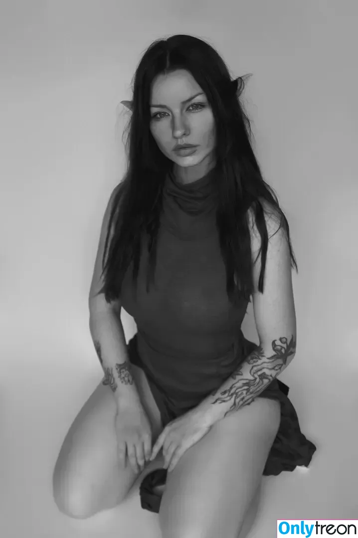 innervus голая photo #4971 (Instagram)