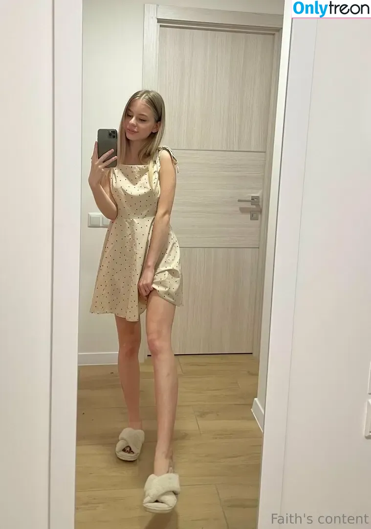 innocentfaith nude photo #0001 (innocent_faith11)
