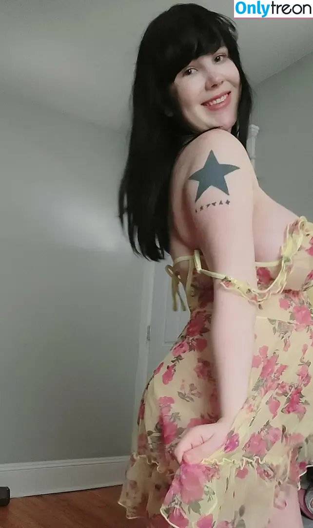 invadernoodles nude photo #0316 (invadernoodles)