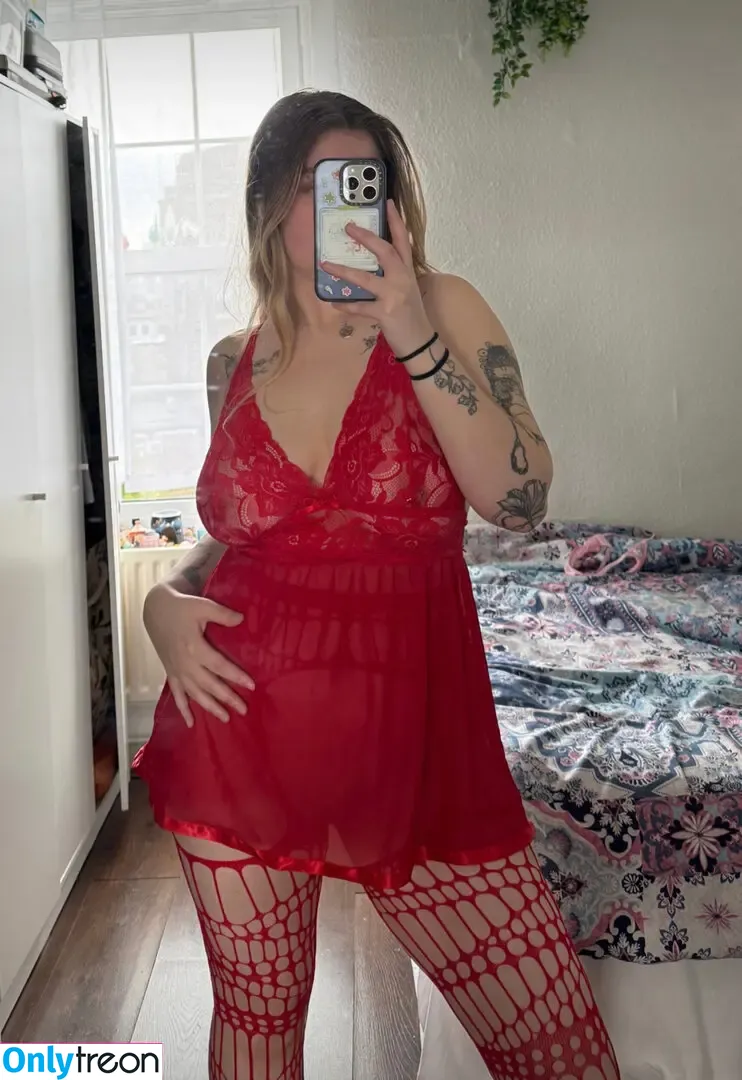 invisiblestring nude photo #0064 (harrielleanor / harrieteleanor / theinvisiblestringinsta)