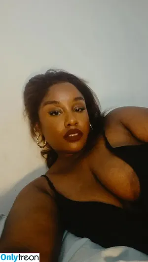  nude photo #0002