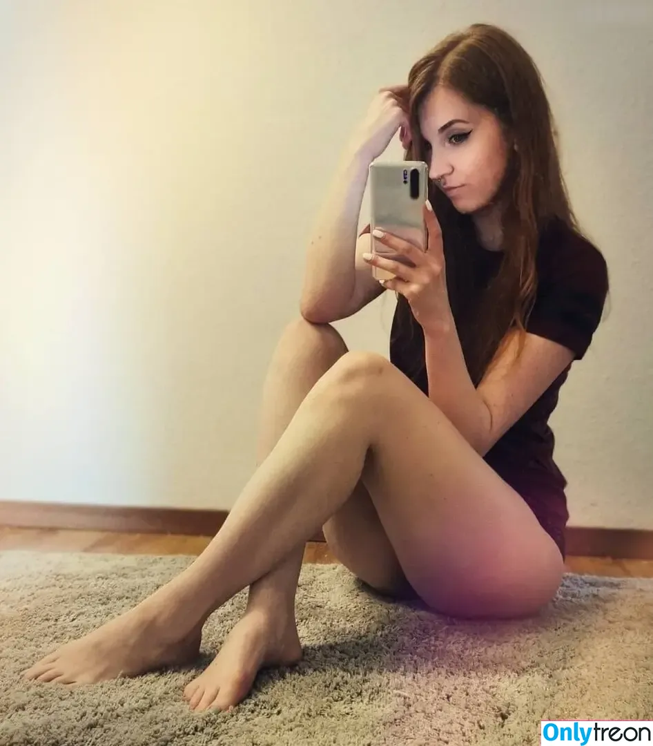 Inzaynia nude photo #0033 (ilovebitterlife)