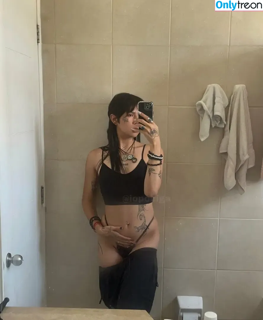 iopociga nude photo #0004 (Flumenar)