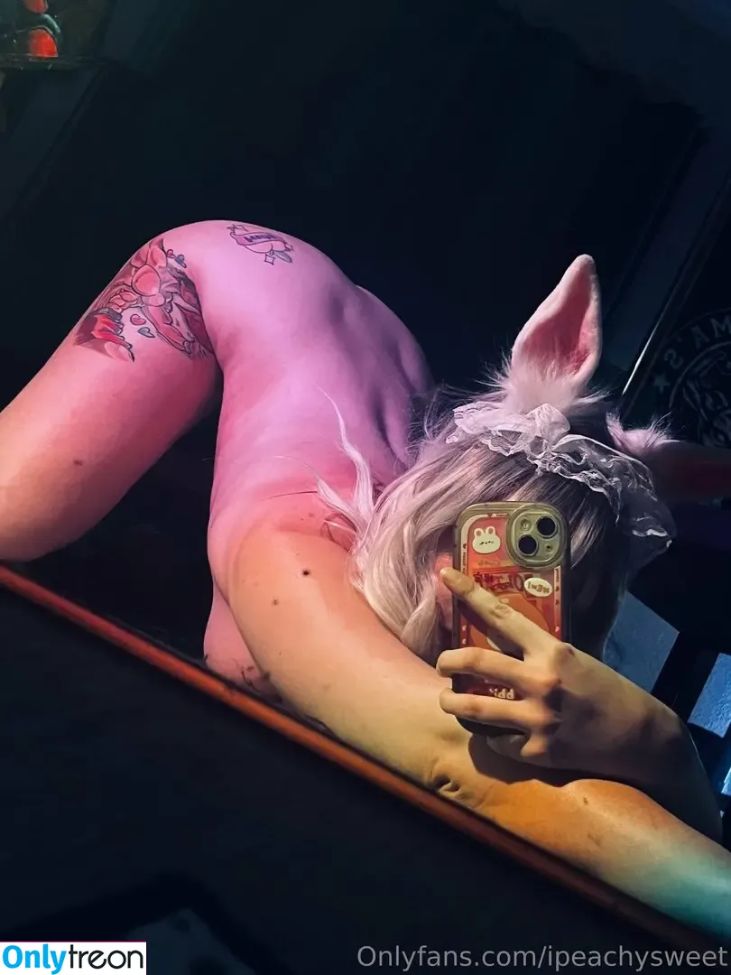ipeachysweet голая photo #0526 (ipeachysweet)