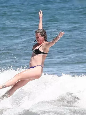 Ireland Baldwin / chloebaldwin... / irelandirelandireland nude photo #0350