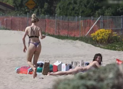 Ireland Baldwin / chloebaldwin... / irelandirelandireland nude photo #0387