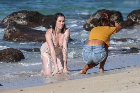 Ireland Baldwin / chloebaldwin... / irelandirelandireland nude photo #0428