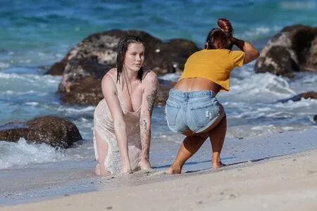 Ireland Baldwin / chloebaldwin... / irelandirelandireland nude photo #0442