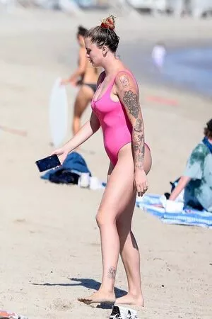 Ireland Baldwin / chloebaldwin... / irelandirelandireland nude photo #0512