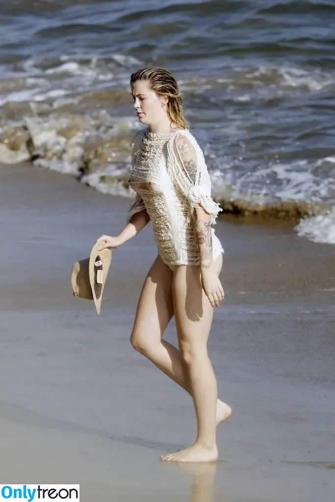 Ireland Baldwin голая photo #0074 (chloebaldwin... / irelandirelandireland)