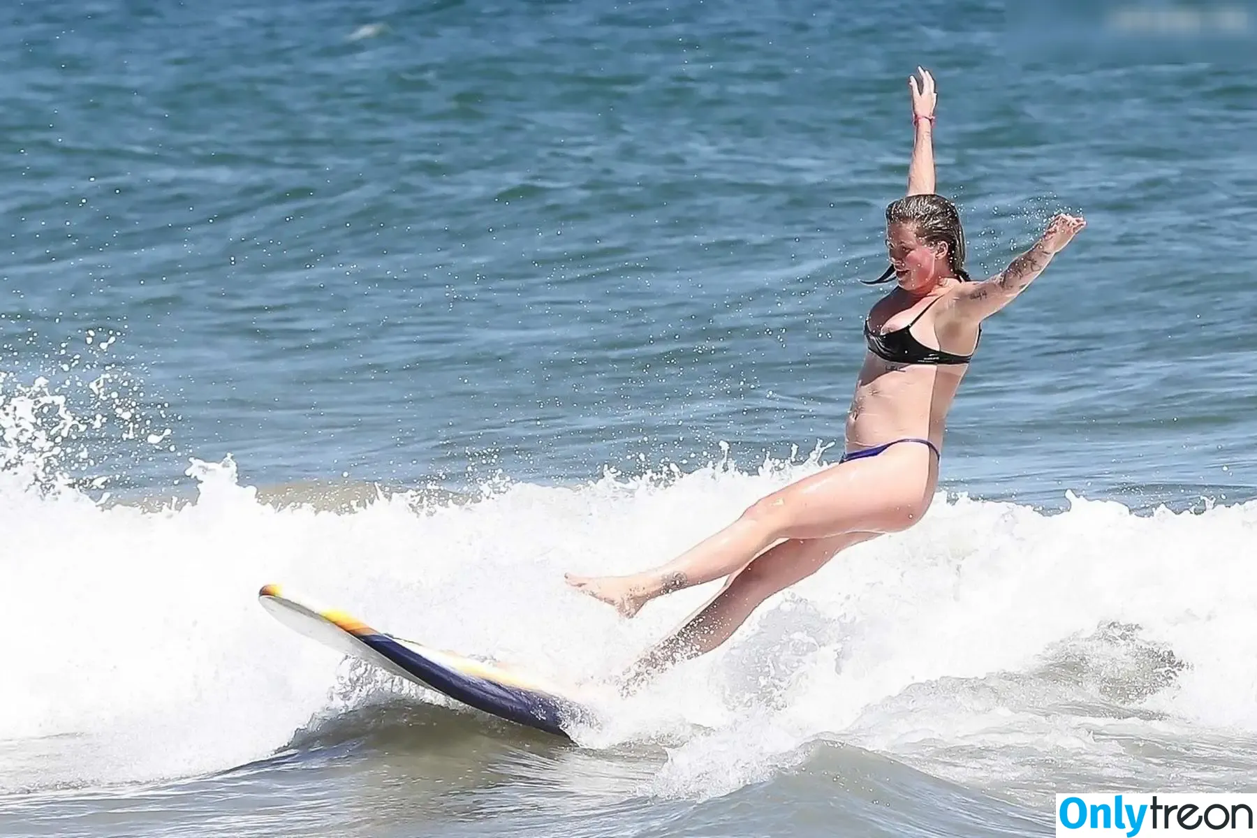 Ireland Baldwin голая photo #0554 (chloebaldwin... / irelandirelandireland)