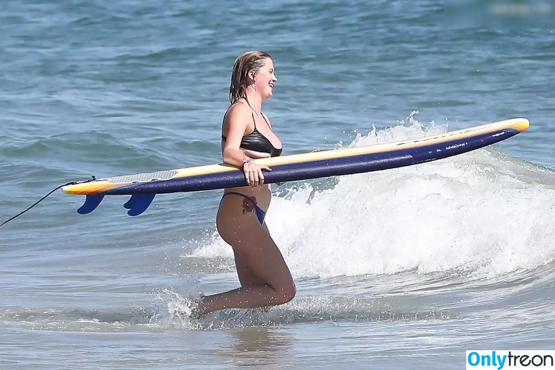 Ireland Baldwin nude photo #0555 (chloebaldwin... / irelandirelandireland)