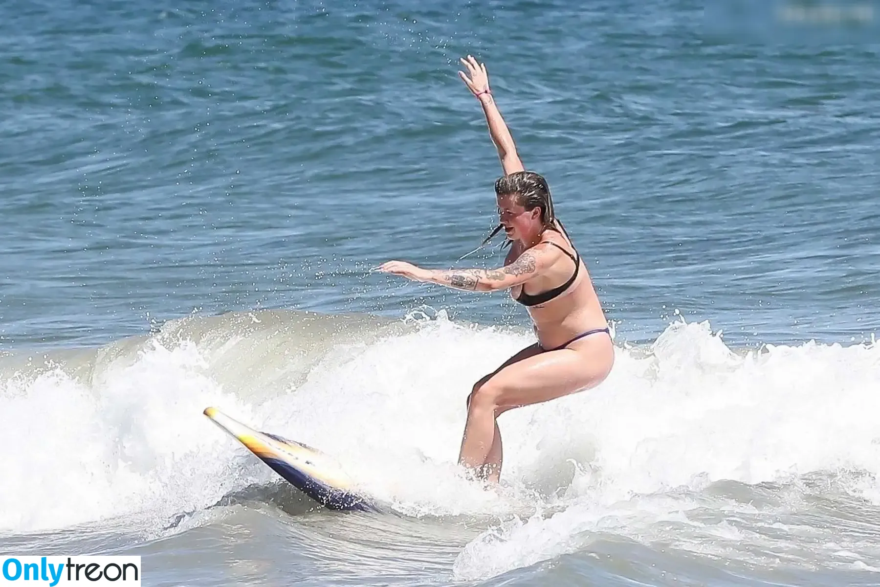 Ireland Baldwin nude photo #0559 (chloebaldwin... / irelandirelandireland)