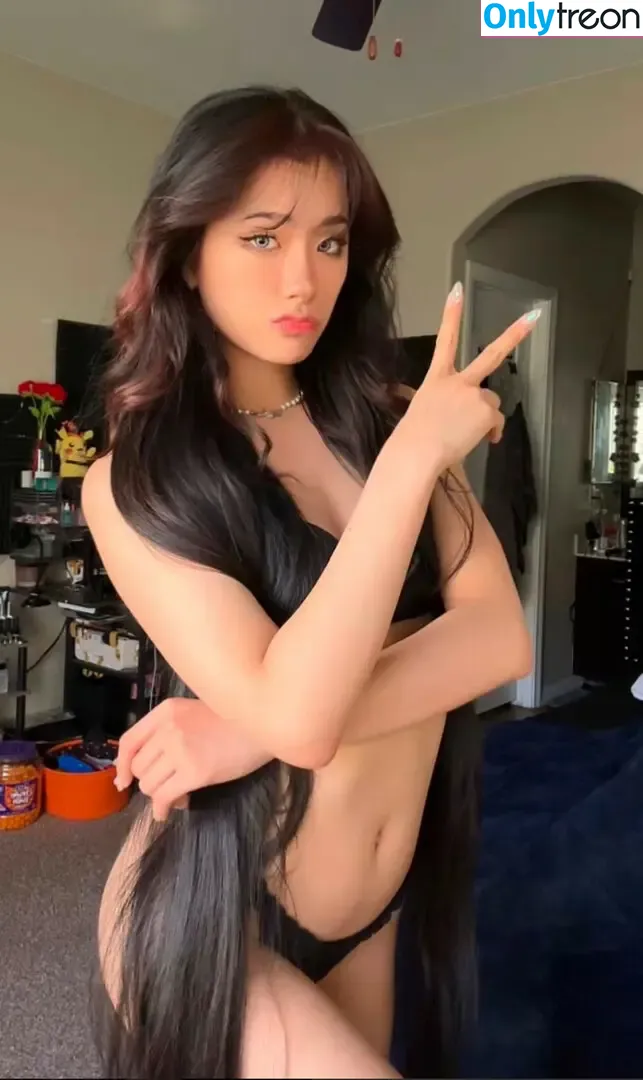Irene Wong голая photo #0023 (ennidwong / hty.04)