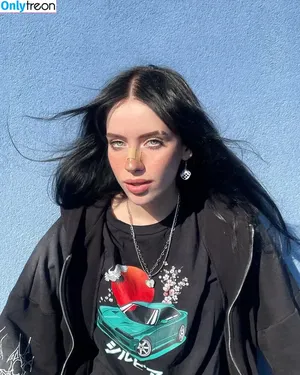 Irina Minkina / howeversnowy / rusian Billie eilish nude photo #0018
