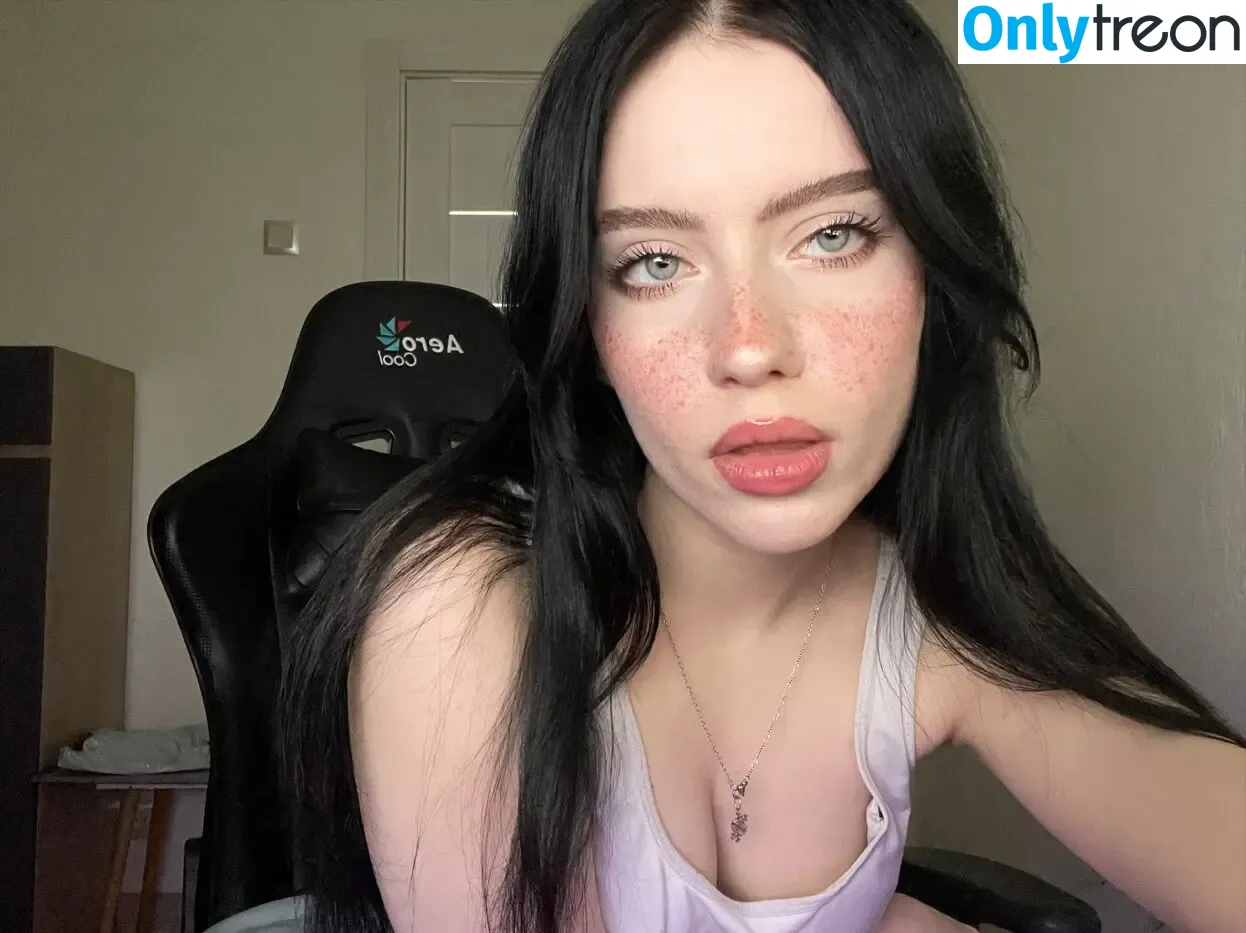 Irina Minkina nude photo #0028 (howeversnowy / rusian Billie eilish)