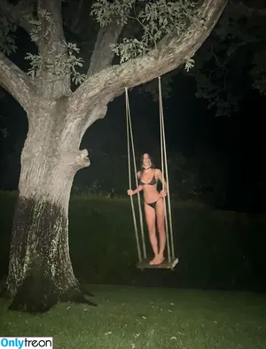 Irina Shayk / irinashayk / theirishayk nude photo #1995