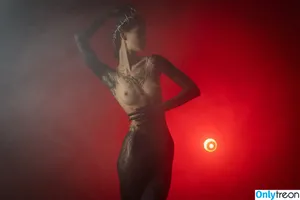 Irina Telicheva / AmberQ / Tasha / irina_tlch фото голая #0760