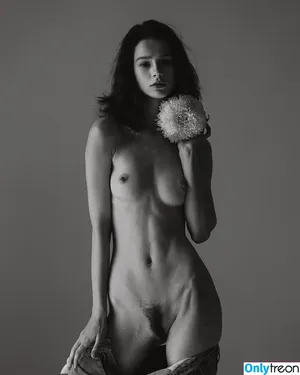 Irina Telicheva / AmberQ / Tasha / irina_tlch nude photo #1083