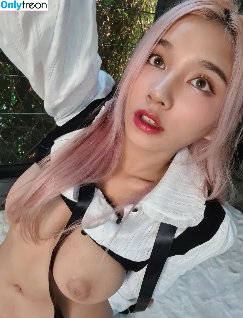 irisadamsone nude photo #0345 (irisadamsone)