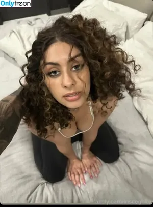 nude photo #0007