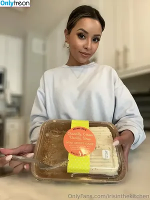 irisinthekitchen / onlyfans nude photo #0026