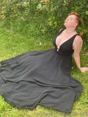 irisjaxx665 / sarahmreynoldsx356 фото голая #0190