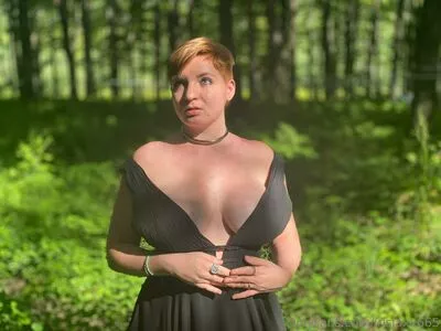 irisjaxx665 / sarahmreynoldsx356 фото голая #0212