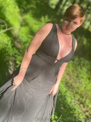 irisjaxx665 / sarahmreynoldsx356 фото голая #0233