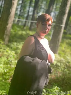 irisjaxx665 / sarahmreynoldsx356 фото голая #0256