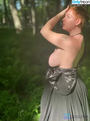 irisjaxx665 / sarahmreynoldsx356 фото голая #0272