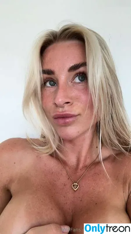 Isabel Ditlevsen голая photo #0038 (Isabelditlevsen)