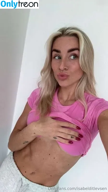 Isabel Ditlevsen голая photo #0140 (Isabelditlevsen)