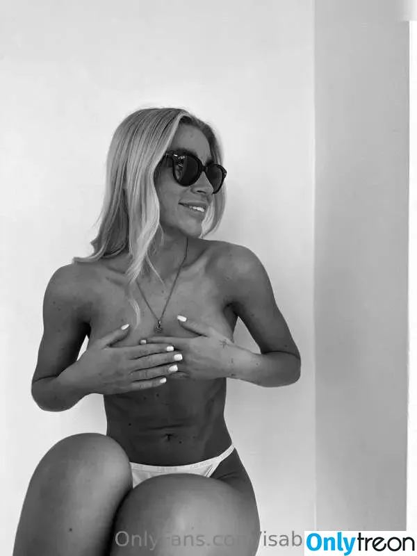 Isabel Ditlevsen nude photo #0436 (Isabelditlevsen)
