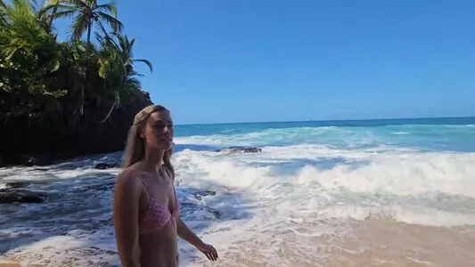 Isabel Imagination ASMR / Isabelimaginationasmr / isabel.imagination nude photo #0080
